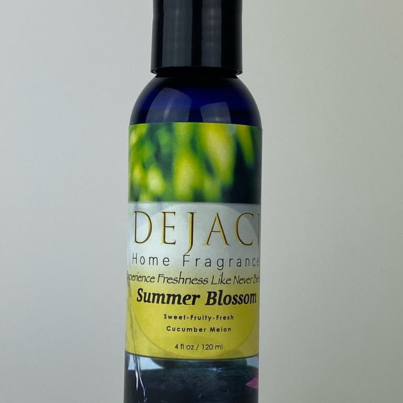 Mini wood diffusers & 2oz.https://dejaci.com/ - Picture 7 of 8